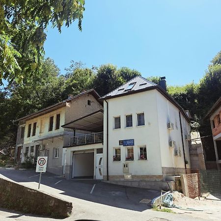 Apartmani Waterfall / Vodopad Jajce Esterno foto